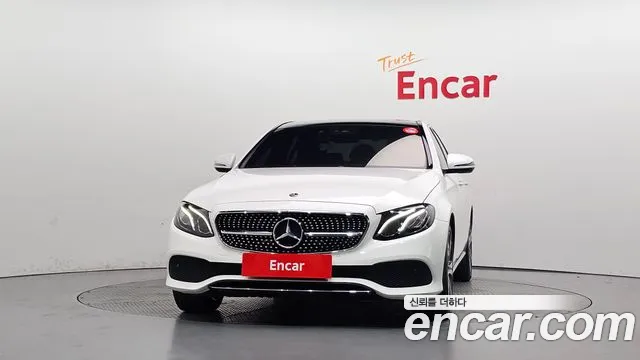 Mercedes-Benz E-Класс 2019 thumb 3