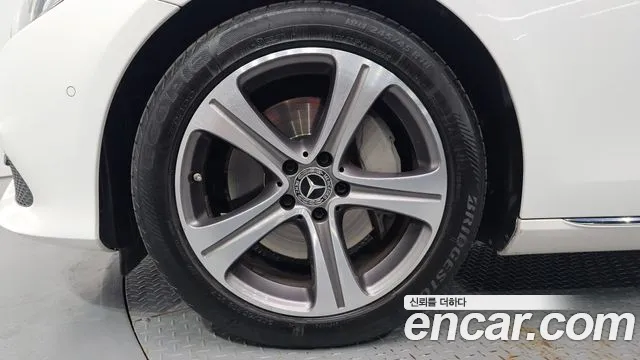 Mercedes-Benz E-Класс 2019 thumb 5