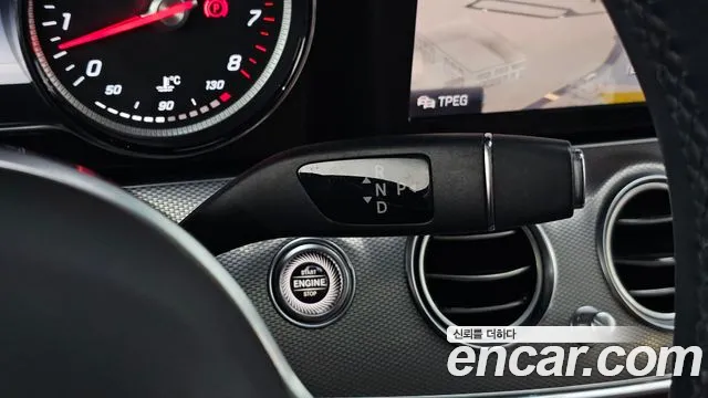 Mercedes-Benz E-Класс 2019 thumb 9