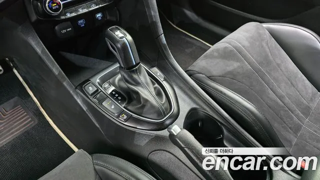 Hyundai Veloster 2020 thumb 9