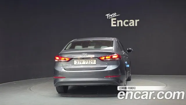 Hyundai Avante 2018 thumb 4