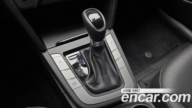 Hyundai Avante 2018 thumb 9