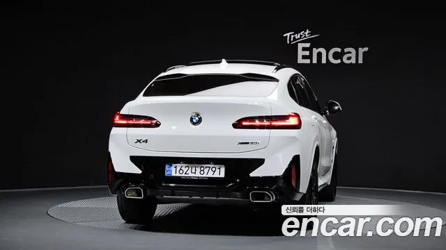 BMW X4 2024 thumb 3