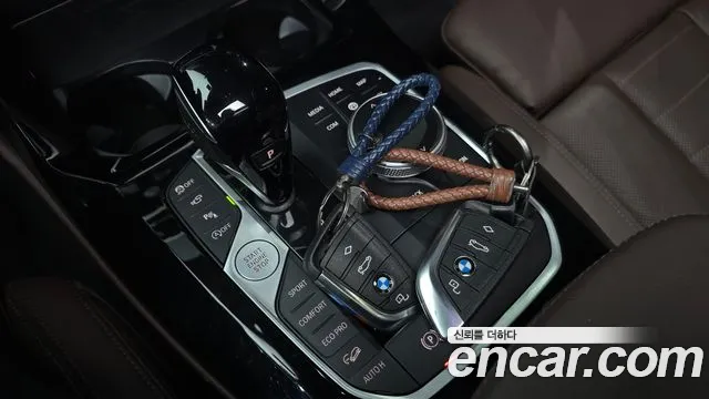 BMW X4 2024 thumb 8