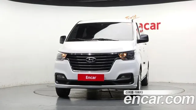 Hyundai Starex 2019 thumb 3