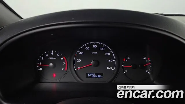 Hyundai Starex 2019 thumb 8