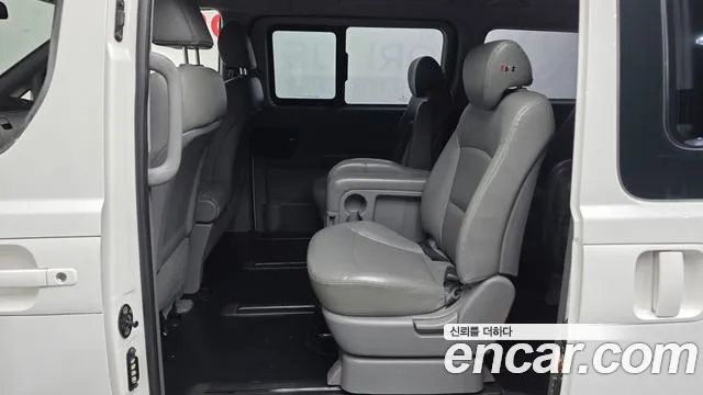 Hyundai Starex 2019 thumb 12