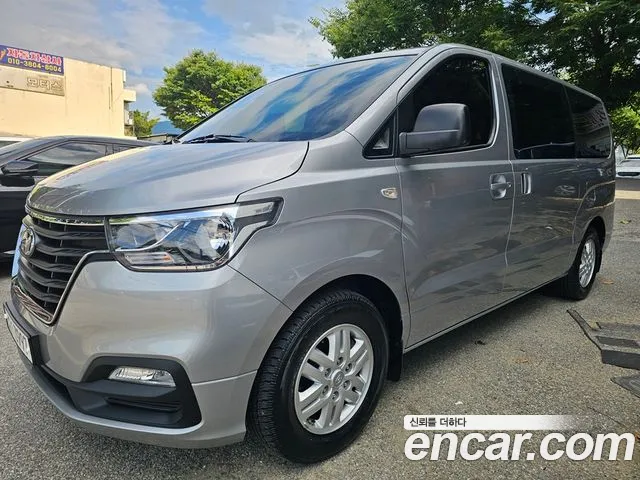 Hyundai Starex 2020 thumb 2
