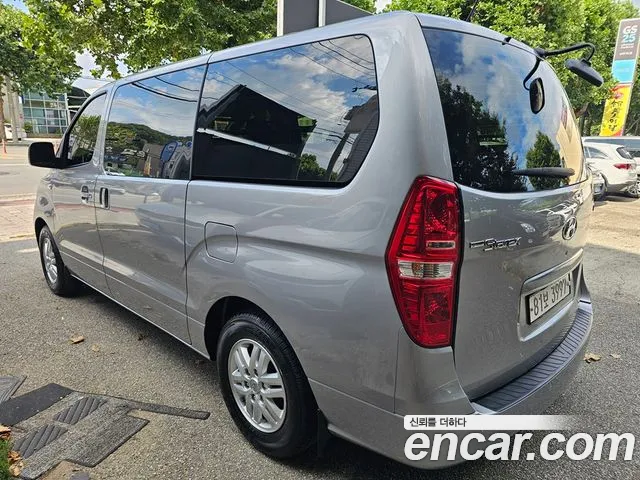 Hyundai Starex 2020 thumb 6