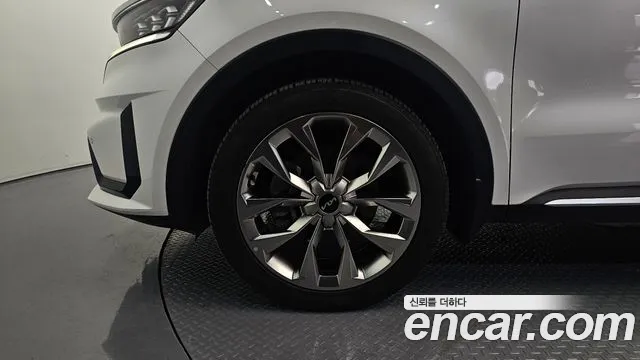 Kia Sorento 2023 thumb 5