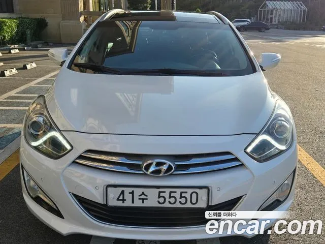 Hyundai i40 2013 thumb 3