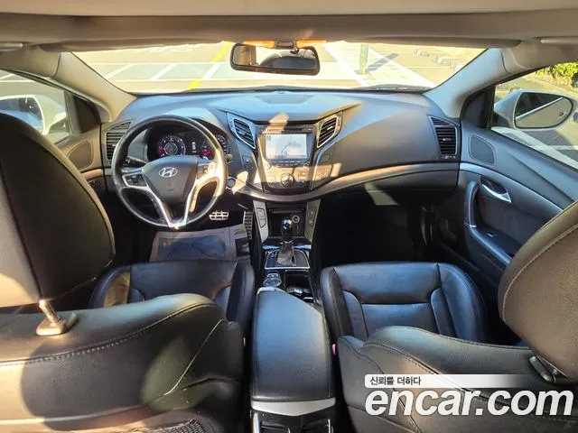 Hyundai i40 2013 thumb 7