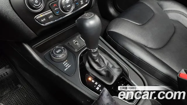 Jeep Cherokee 2022 thumb 9