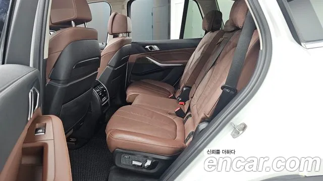 BMW X5 2020 thumb 11
