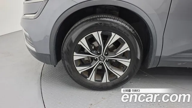 Renault-KoreaSamsung Koleos 2022 thumb 5
