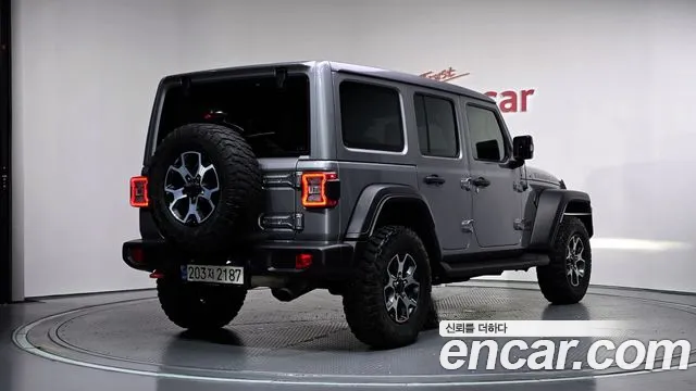 Jeep Wrangler 2021 thumb 2