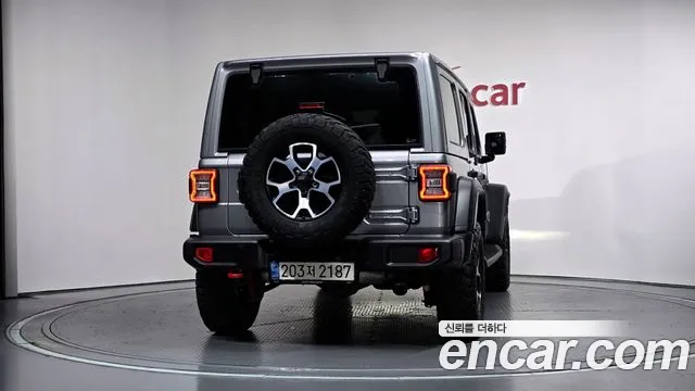 Jeep Wrangler 2021 thumb 4