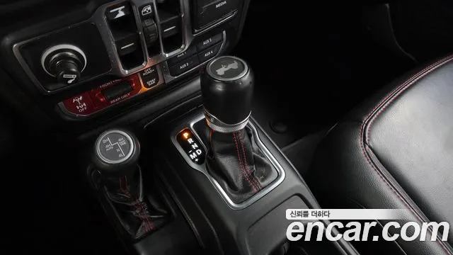 Jeep Wrangler 2021 thumb 9