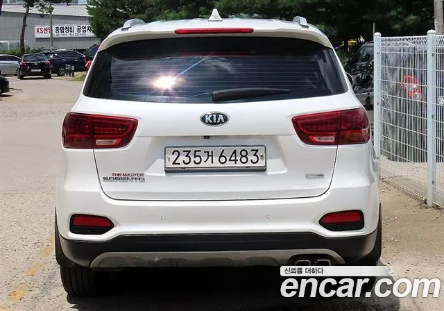 Kia Sorento 2018 thumb 4
