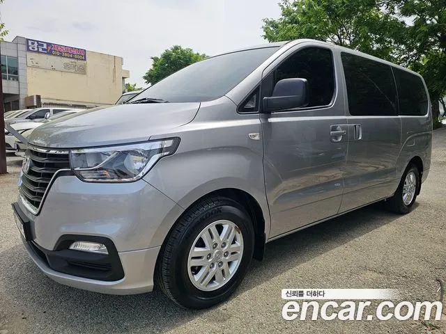 Hyundai Starex 2020 thumb 2