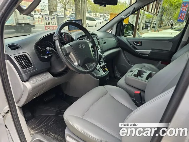 Hyundai Starex 2020 thumb 9