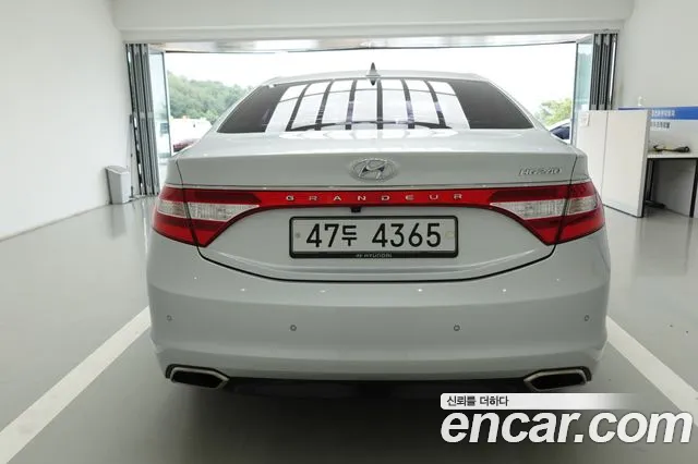 Hyundai Grandeur 2015 thumb 4