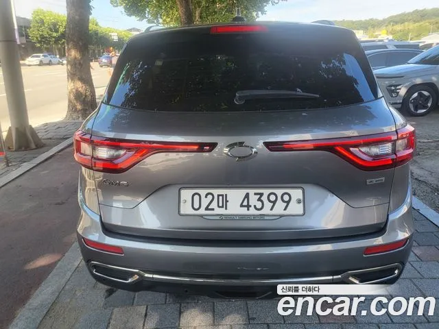 Renault-KoreaSamsung Koleos 2017 thumb 4