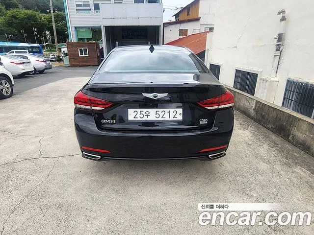 Hyundai Genesis 2014 thumb 5