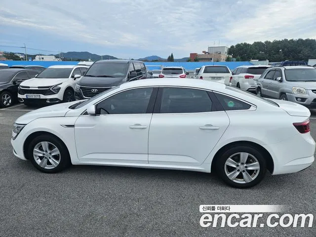 Renault-KoreaSamsung Megane 2016 thumb 5
