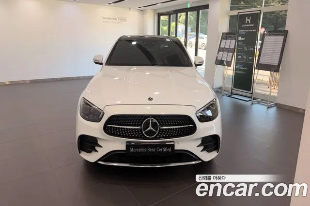 Mercedes-Benz E-Класс 2021 thumb 3