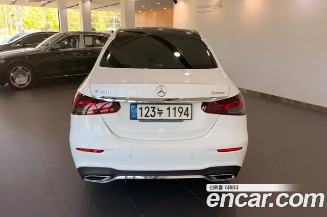 Mercedes-Benz E-Класс 2021 thumb 4