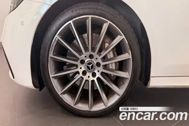 Mercedes-Benz E-Класс 2021 thumb 5