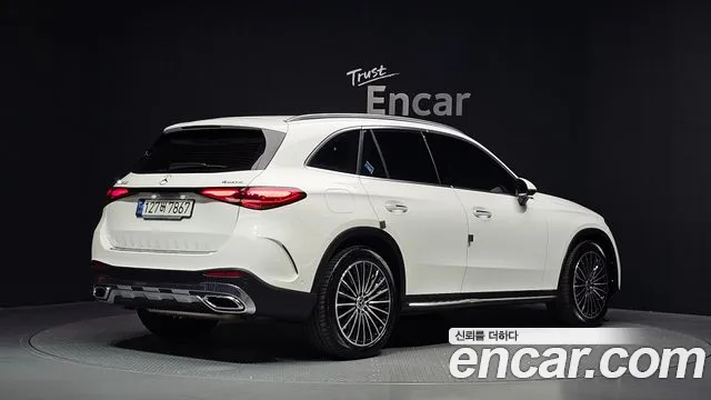 Mercedes-Benz GLC 2024 thumb 2