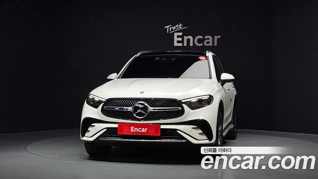 Mercedes-Benz GLC 2024 thumb 3