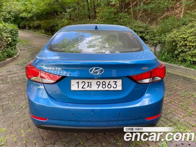 Hyundai Avante 2015 thumb 4