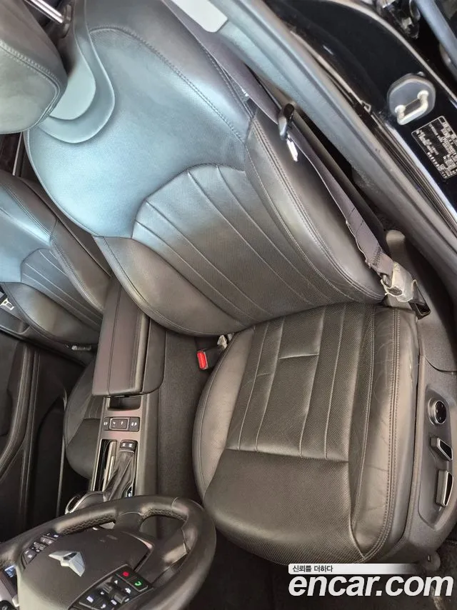 Hyundai Genesis 2015 thumb 9