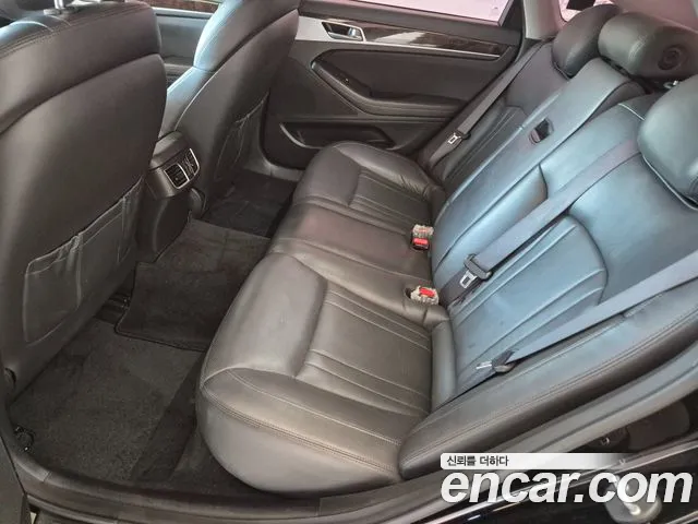 Hyundai Genesis 2015 thumb 10