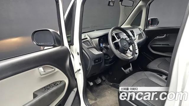 Kia Ray 2021 thumb 10
