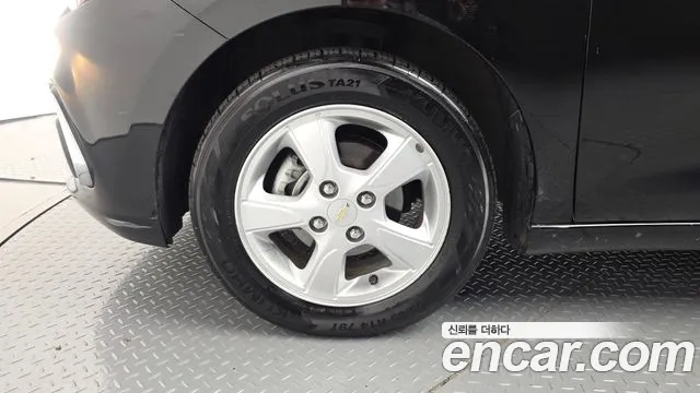 ChevroletGMDaewoo Spark 2017 thumb 5