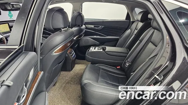 Kia K9 2018 thumb 12