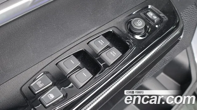 KG_Mobility_Ssangyong Actyon 2025 thumb 12