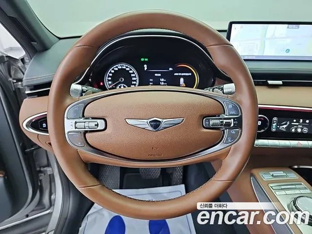 Genesis GV70 2021 thumb 9
