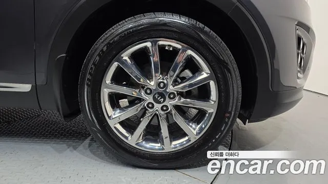 Kia Sorento 2016 thumb 5