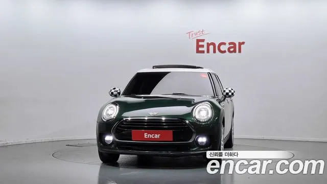 MINI Clubman 2019 thumb 3