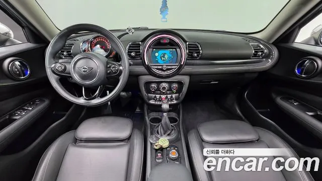 MINI Clubman 2019 thumb 7