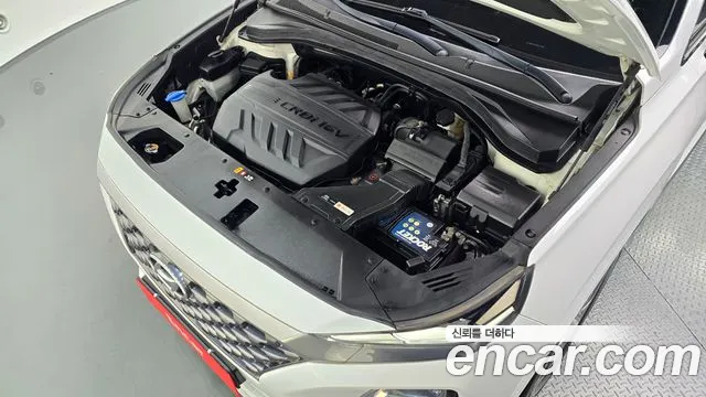 Hyundai Santa Fe 2018 thumb 6