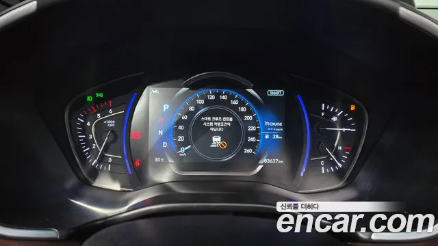Hyundai Santa Fe 2018 thumb 8