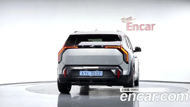Kia EV3 2025 thumb 4