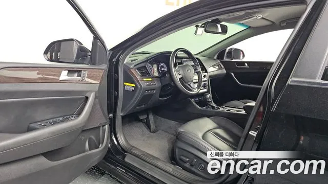 Hyundai Sonata 2017 thumb 10