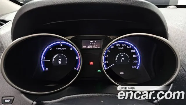 Hyundai Tucson 2010 thumb 8
